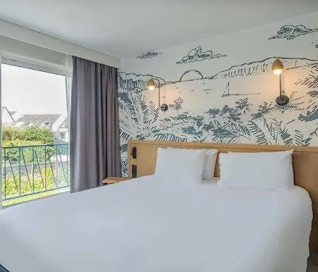 L'escale Marine, The Originals Relais ホテル 3*