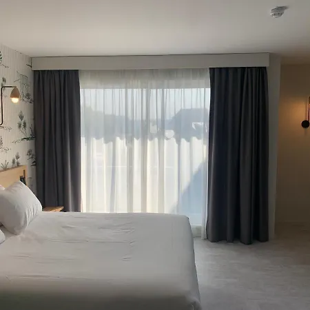 Hotel L'escale Marine, The Originals Relais 3*